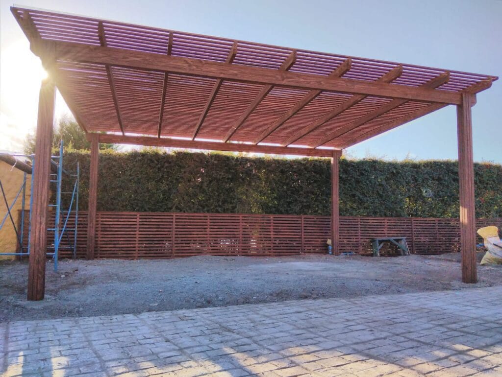 Mamabrum Estacionamiento De Madera 3 Niveles – Con Ascensor Móvil Y 4 Coches + Helicóptero, Juguete Educativo Certificado